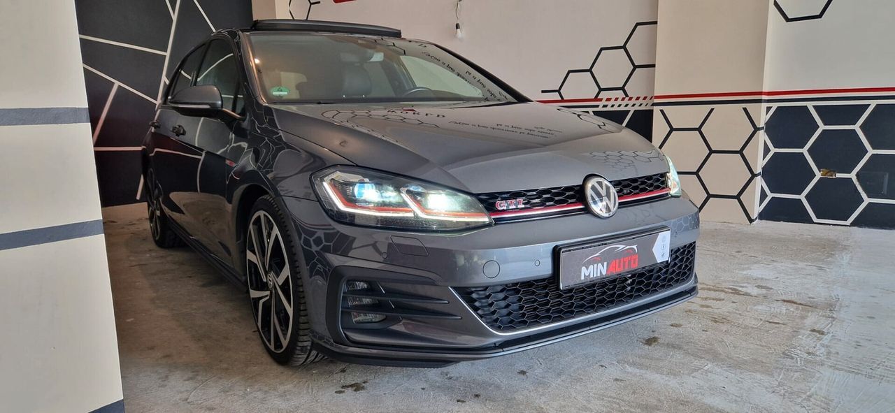 Volkswagen Golf GTI Performance 2.0 245 CV TSI D imagem 2