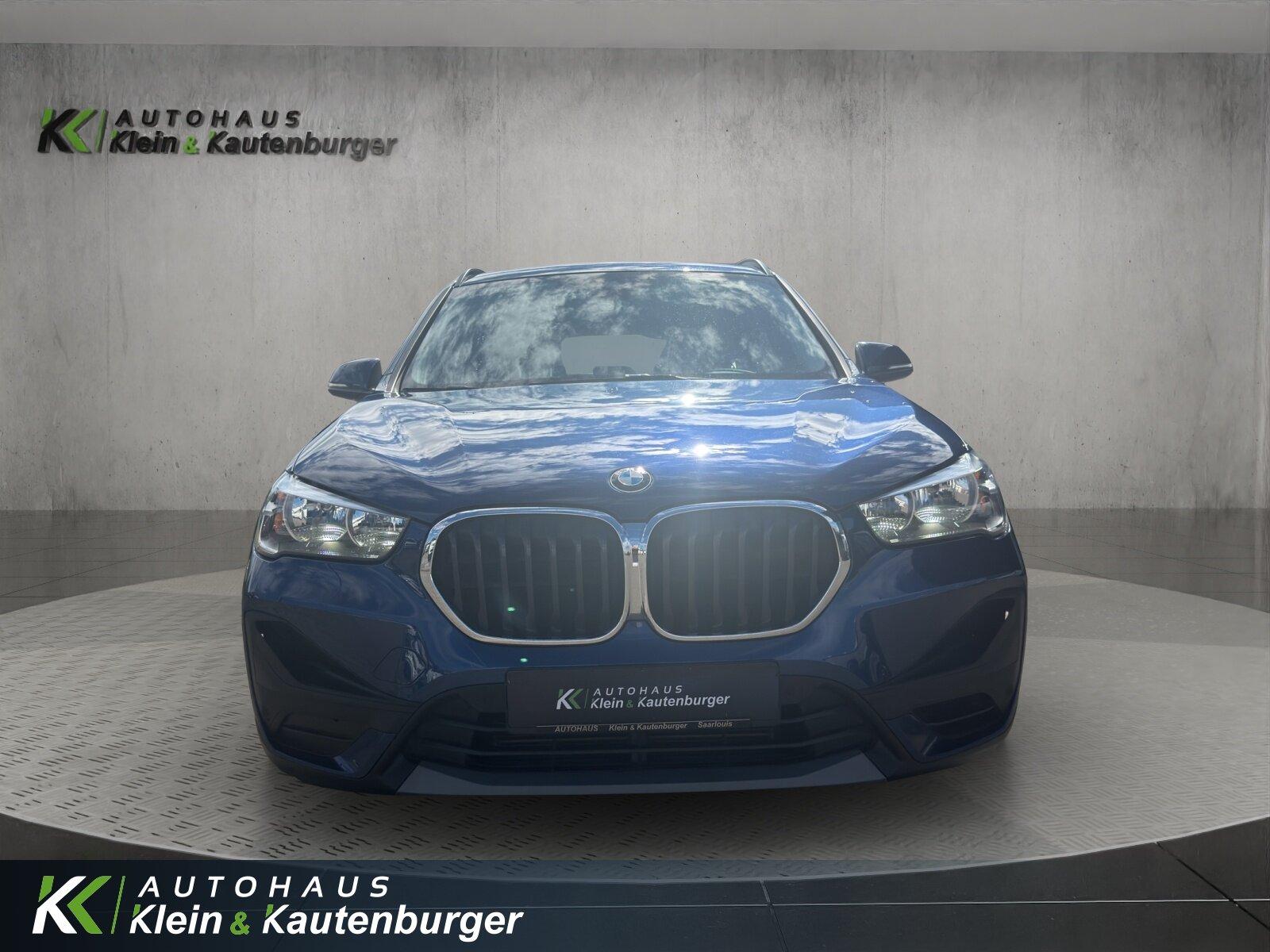 BMW X1 sDrive18i Advantage AUTOMATIK+PANO+KAMERA+NAV