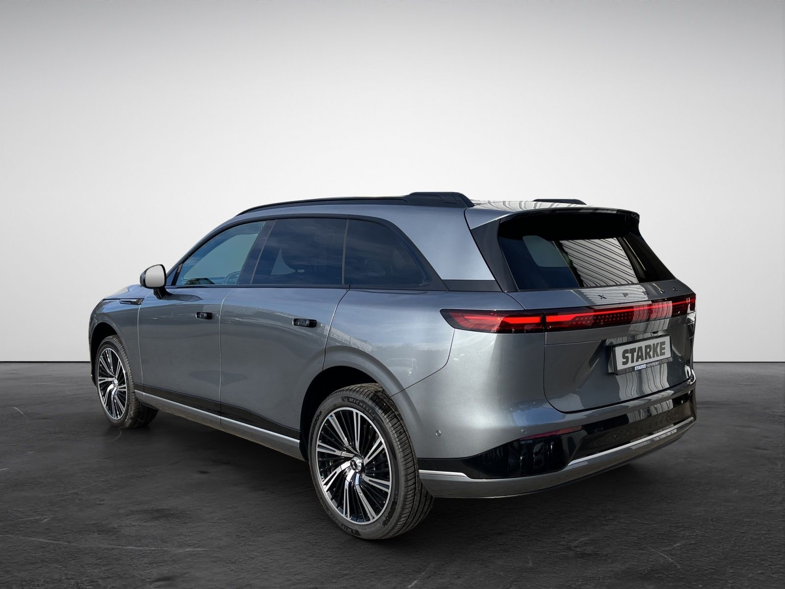XPENG G9