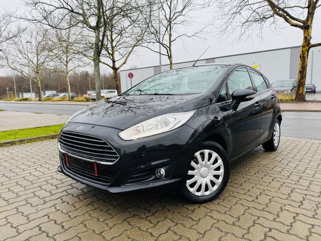 Ford Fiesta 1,5 Tdci Insp* ,Zahnriemen* und Tüv* Neu