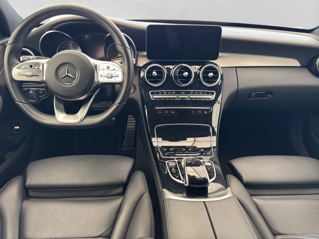Fahrzeugabbildung Mercedes-Benz C 180 T AMG Sportfahrwerk+LED+CarPlay+Leder+DAB