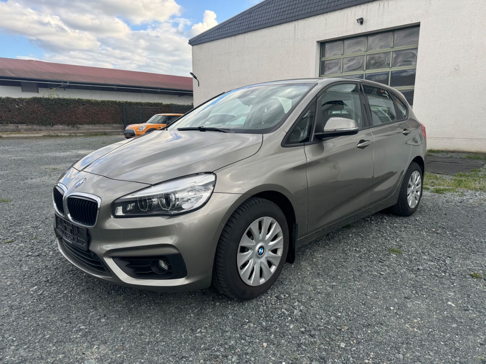 BMW 218 d Active Tourer Advantage *AHK*