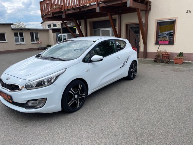 Kia ProCeed Edition 7