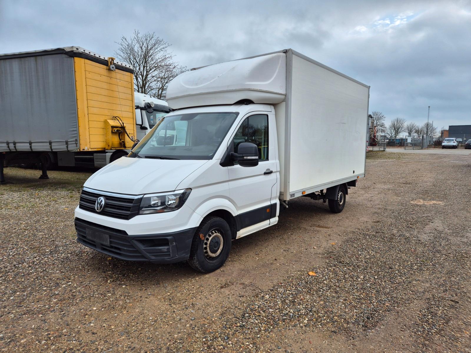 Volkswagen Crafter 35 lang BOX / DOORS