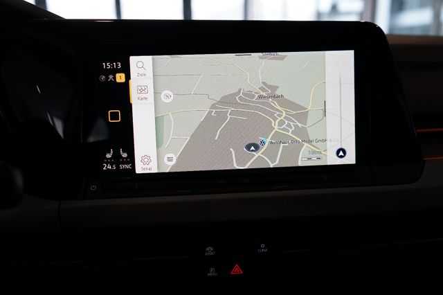 Volkswagen Golf 2.0 TDI Life | Discover Pro | Kamera