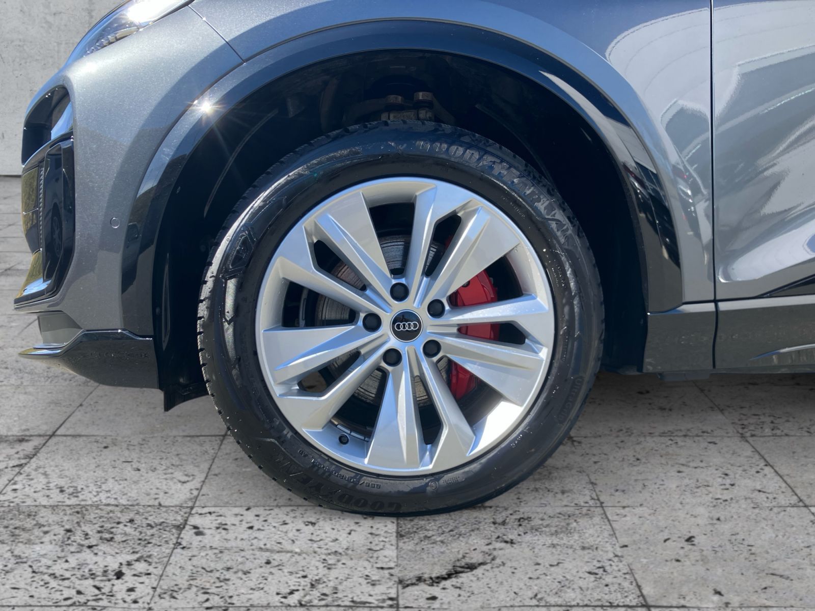Audi Q6 e-tron - Bild 8