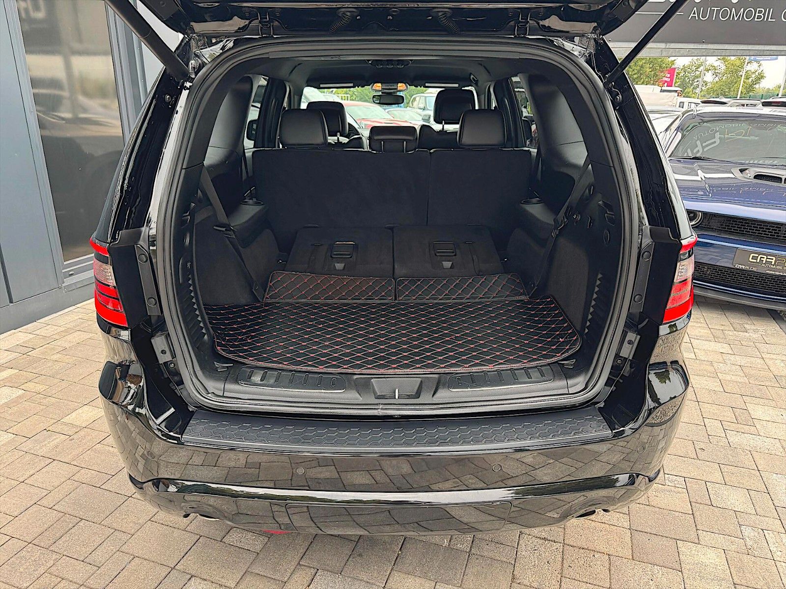 Fahrzeugabbildung Dodge Durango 3.6 V6 GT Sport 4x4 BLACK EDITION LPG