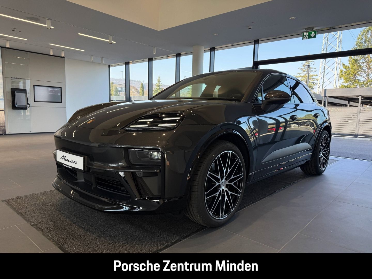 Porsche Macan - Bild 1