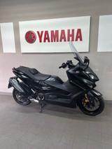 Yamaha TMAX 560 XP500A DX MDNM6 TECH BLACK - YAMAHA XP500