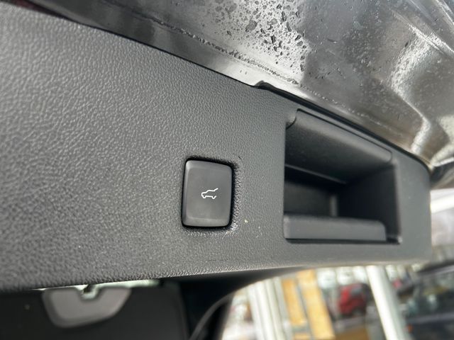 Kuga Hybrid ST-Line X*Head-Up*AHK*360°-Kamera*