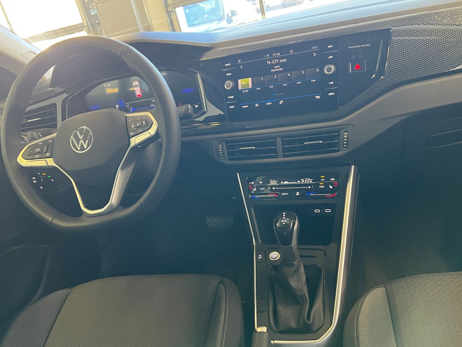 Fahrzeugabbildung Volkswagen Taigo Life 1.5 TSI DSG *IQ-Light, App Connect, L