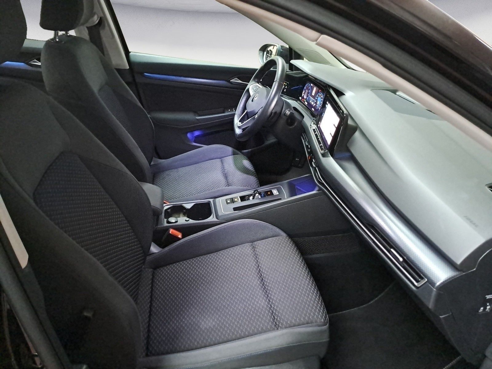 Volkswagen Golf - Bild 9