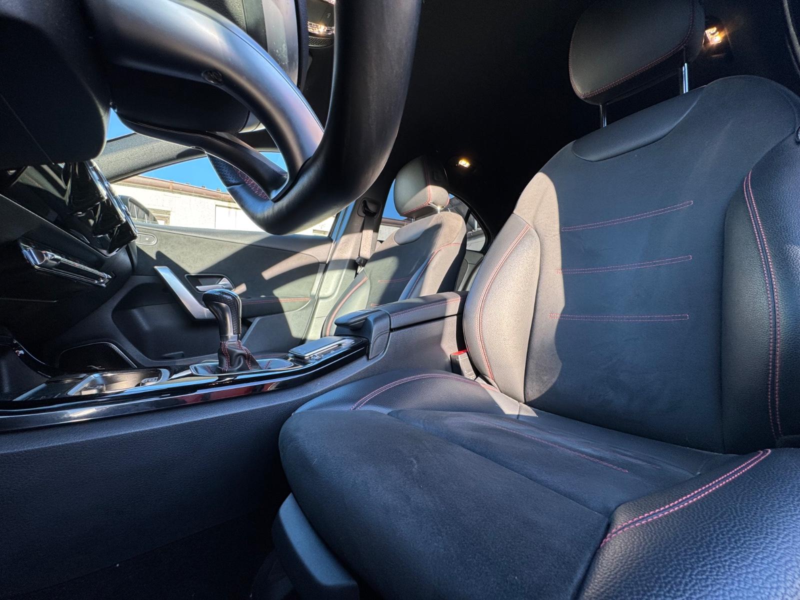 Mercedes-Benz A-Class AMG LINE Scheckheftgeplegt Burmester Sound, миниатюра 17