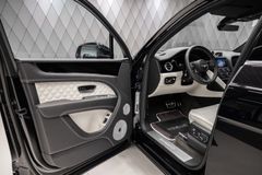 Bentayga 4.0 V8 Azure BLACK 22&quot; SPORTS EXHAUST
