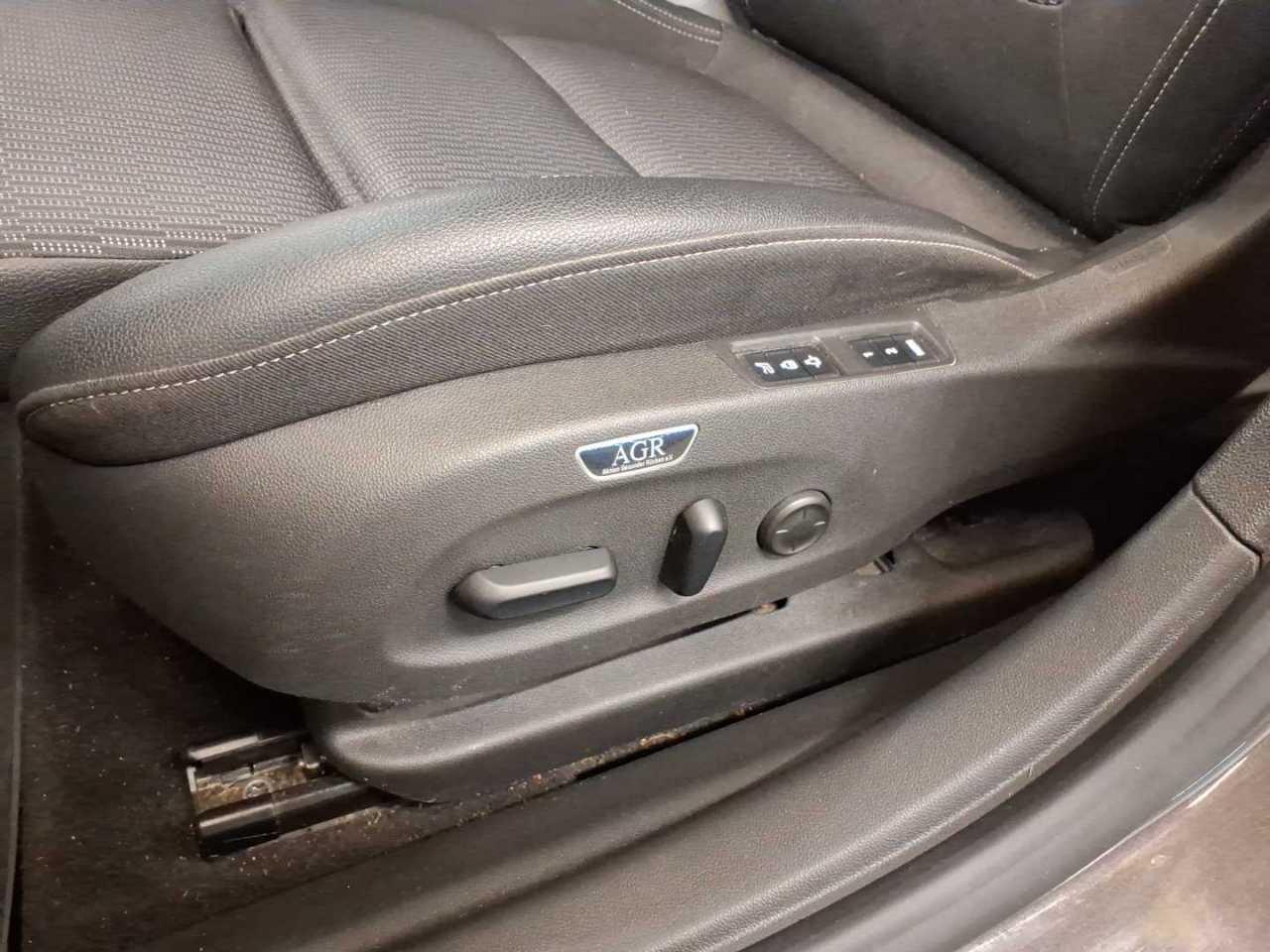 Opel Insignia B Sports T Business AHK*HUD*Kamera*LED*