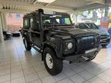 Land Rover Defender Motor 2,2 Ltr. - 90 kW Td4 Allrad WOMO  - Land Rover Defender: Schwarz