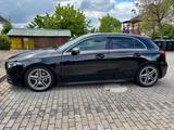 Mercedes-Benz A 220 d DCT -