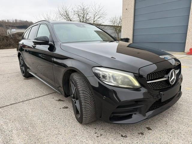 Mercedes-Benz C 300 T de. Nightpack AMG.
