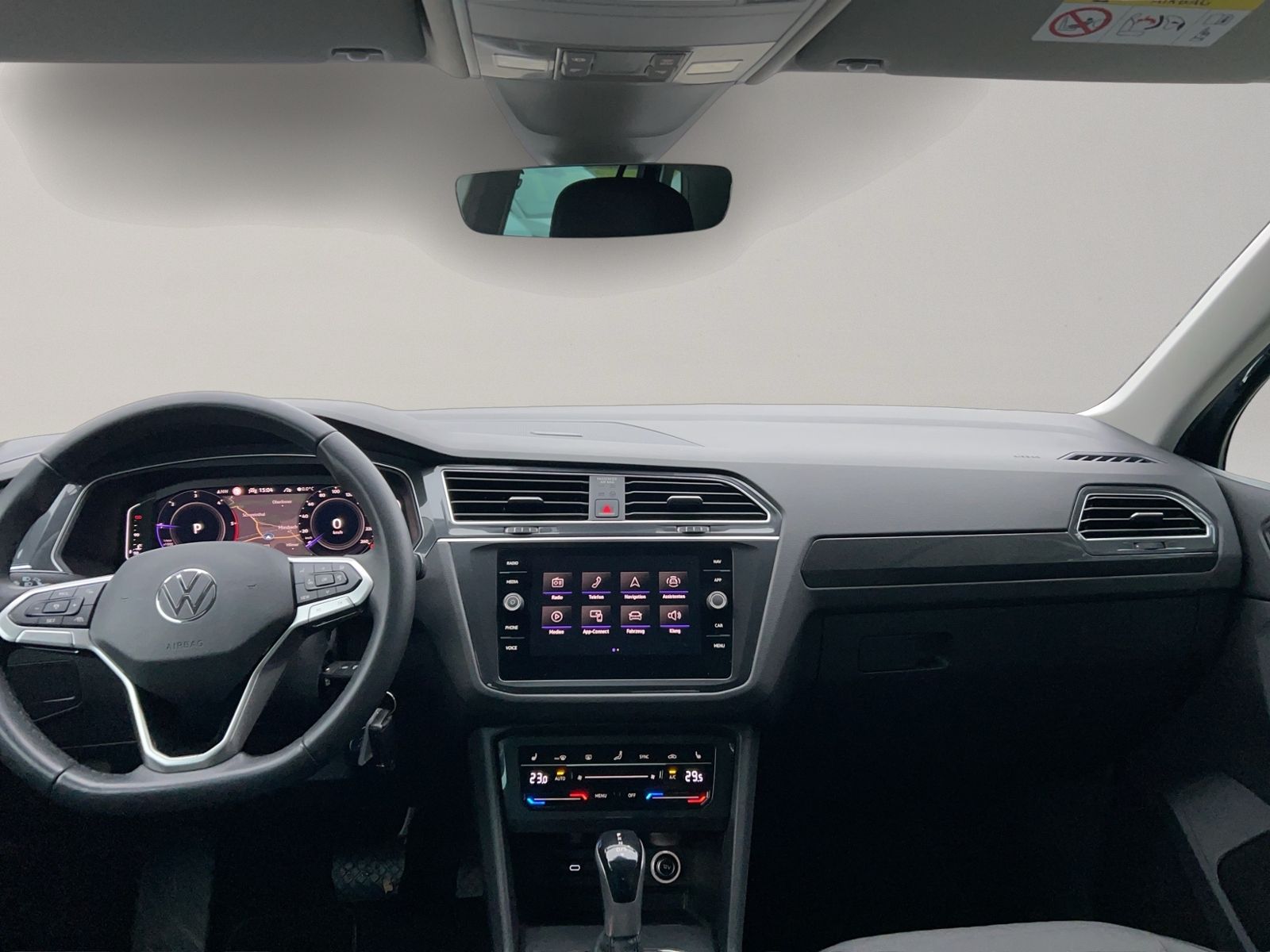 Tiguan Life 2,0 l TDI 4MOTION, AHK, IQ Light, Bu