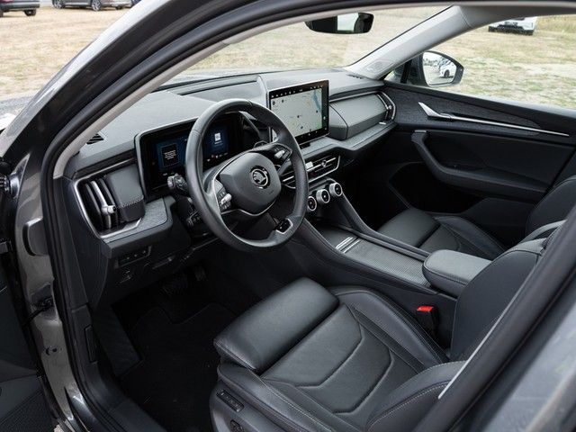 Kodiaq 1.5 TSI iV Selection DSG 360°+MATRIX+NAVI
