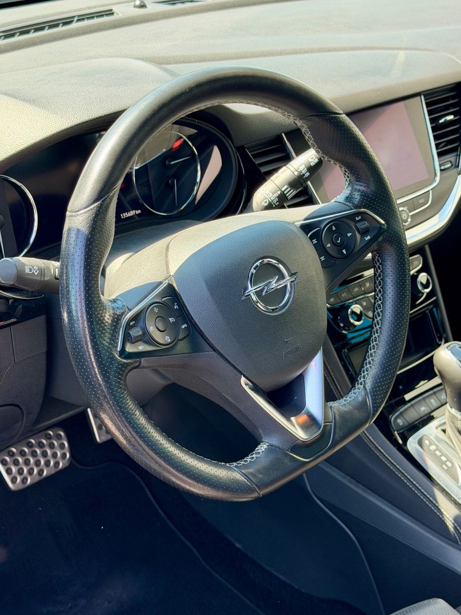 Fahrzeugabbildung Opel Astra K Sports Tourer Ultimate Start/Stop