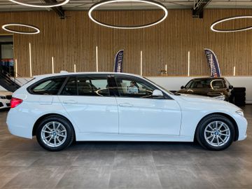 BMW 320 d Touring Sport Line *LED*NAVI*PDC*SZHZ*