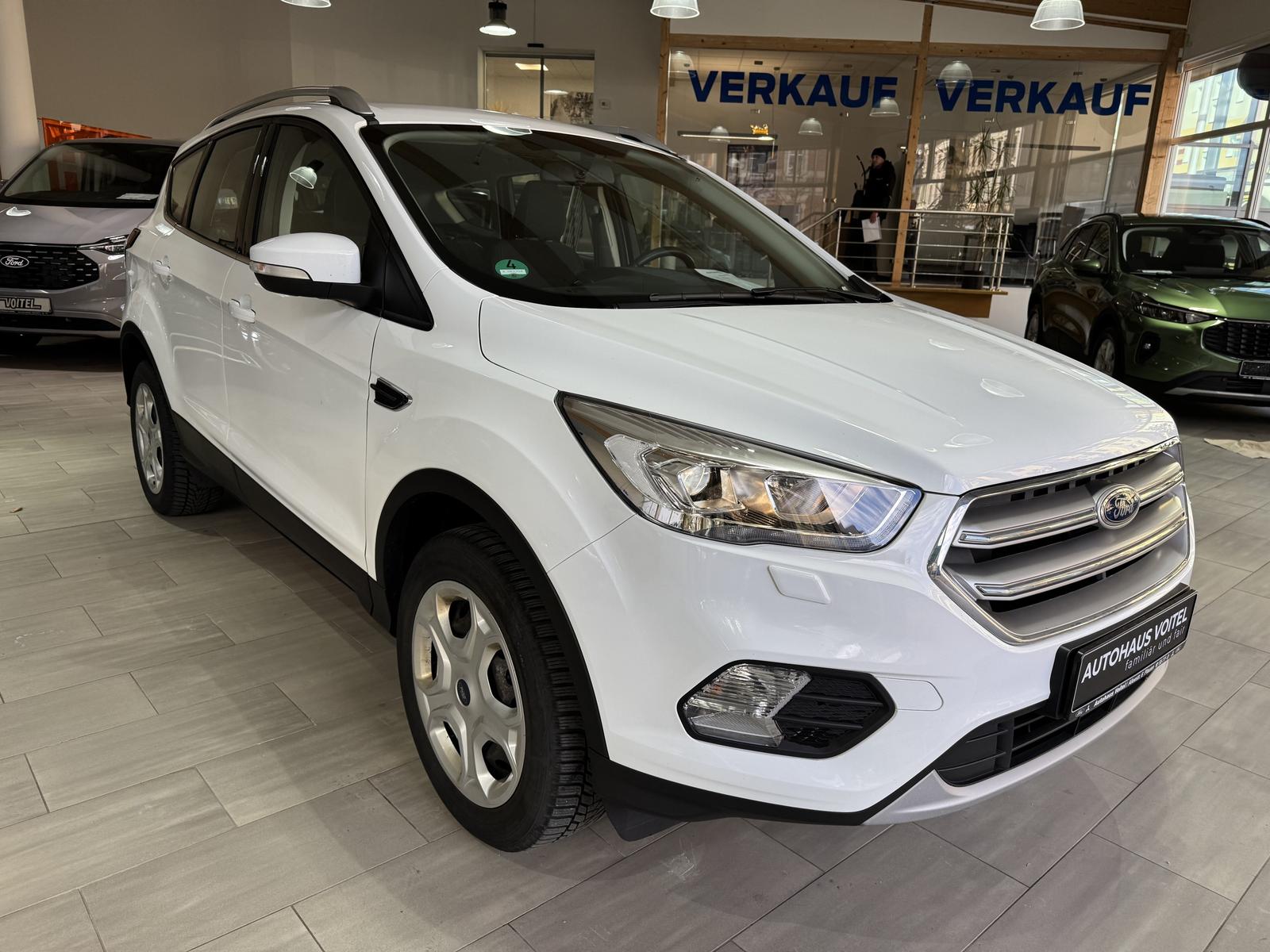 Ford Kuga Cool & Connect