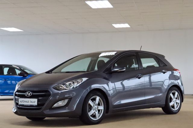 Hyundai i30 Navi/Rückfahrkamera/ALLW/PDC