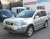 Nissan X-Trail Elegance  4×4  Automatikgetriebe - Nissan X-TRAIL Elegance mit Benzin-Antrieb