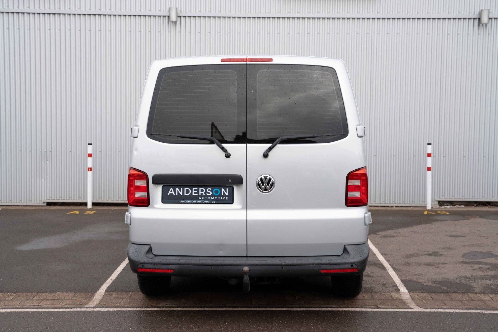 Fahrzeugabbildung Volkswagen T6 TRANSP KA 2.0TDI LANG DSG LED ACC PDC SHZ AHK
