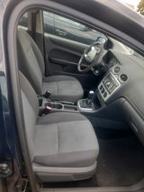 Ford Focus Turnier Fun X - Ford Focus aus 2006: Kombi