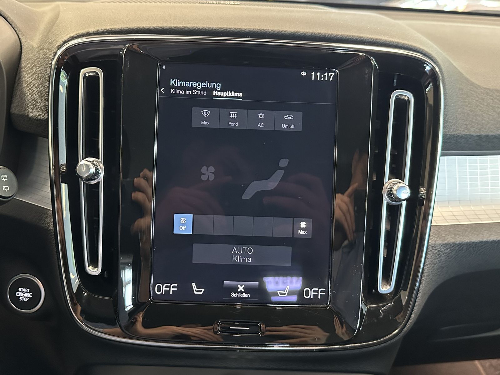 Volvo XC40 Inscription Plug-In ACC AHK Harman K CAM foto 21