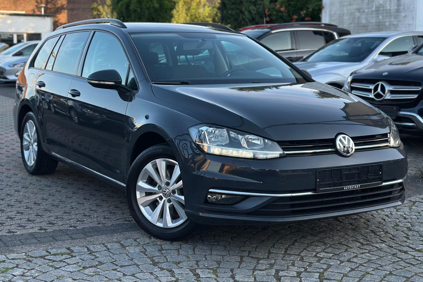 Volkswagen Golf VII VARIANT*COMFORTLINE*NAVI-LED-PDC-NR-GW