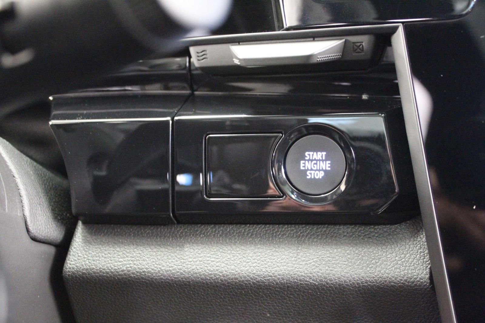 Fahrzeugabbildung Renault Austral E Tech Hybrid 200 Techno Automatik*