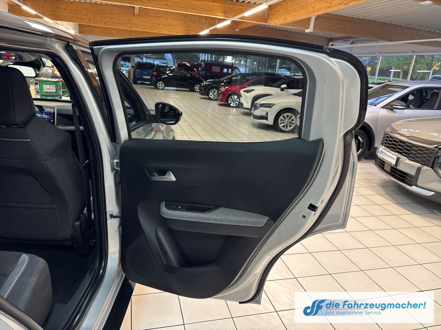 Fahrzeugabbildung Opel Frontera Electric GS 83 kW Navi Digitales Cockpi