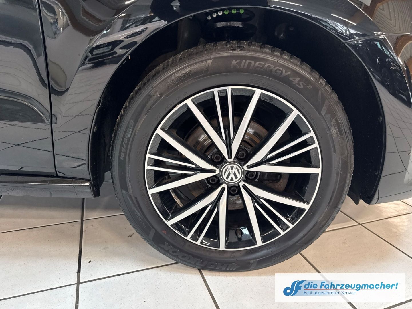 Fahrzeugabbildung Volkswagen Polo V Allstar BMT Start-Stopp Klimaautom SHZ PD