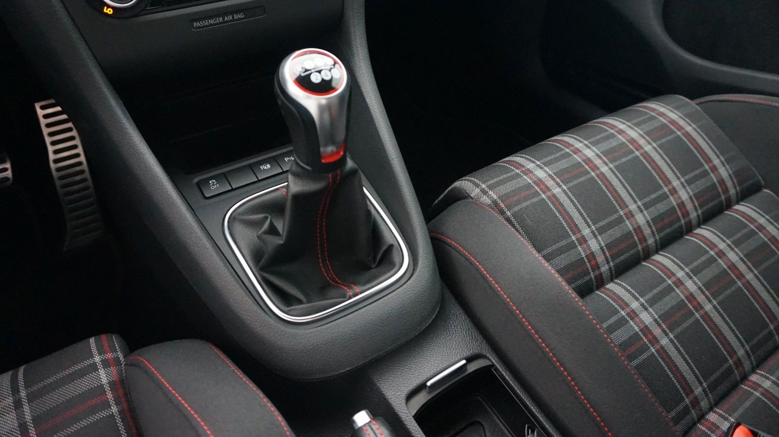 Fahrzeugabbildung Volkswagen Golf VI GTI Edition 35 Motor überholt