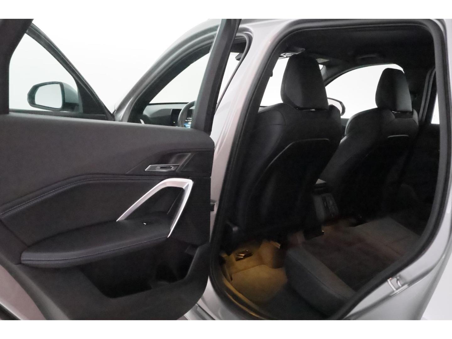 BMW X1 18i Steptronic M Sport+LED+NAVI+KAMERA+SHZ, миниатюра 16