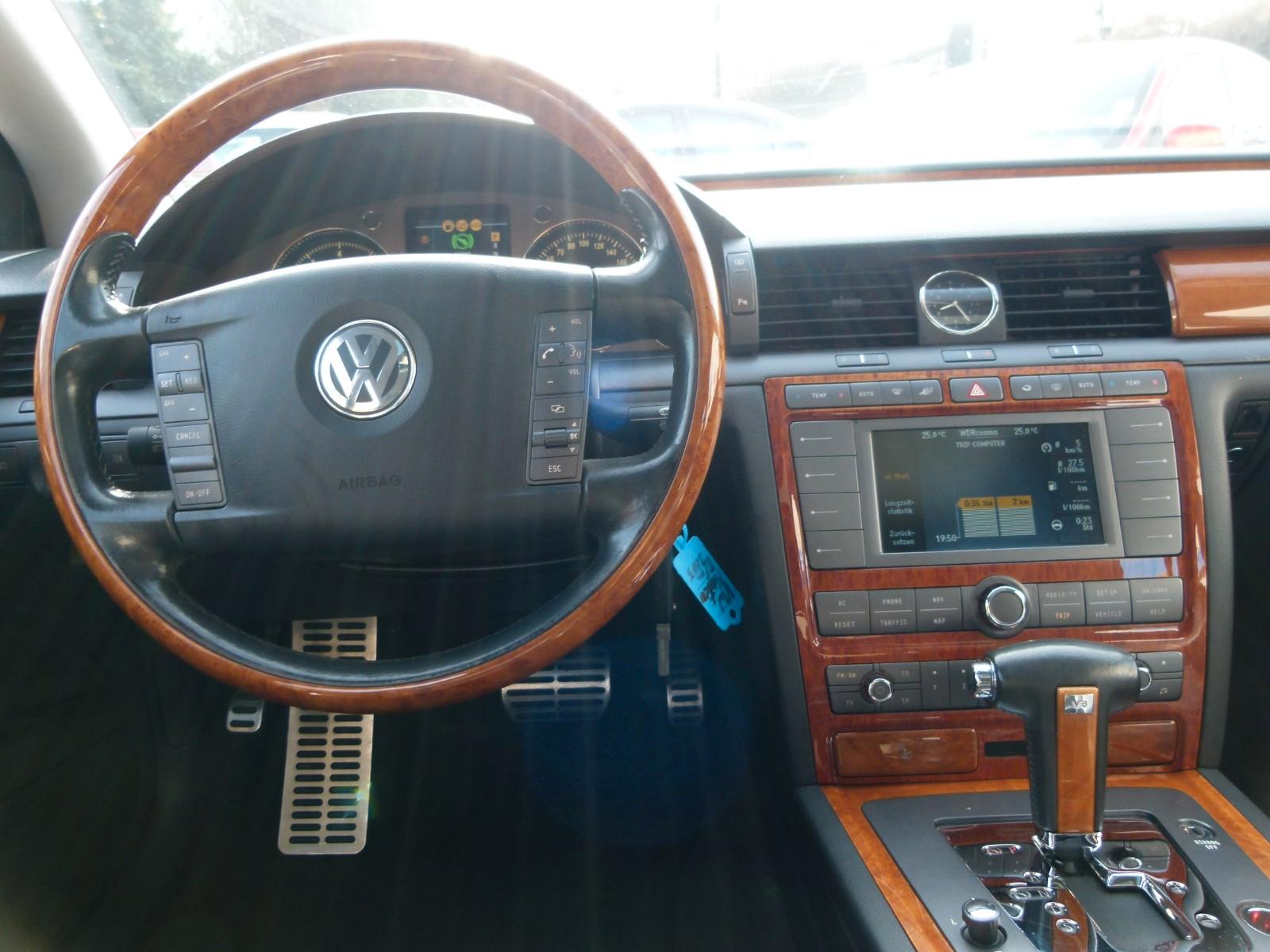 Volkswagen Phaeton 3.2l*Navi*Xenon*LEDER*SHZ*PDC*AHK*