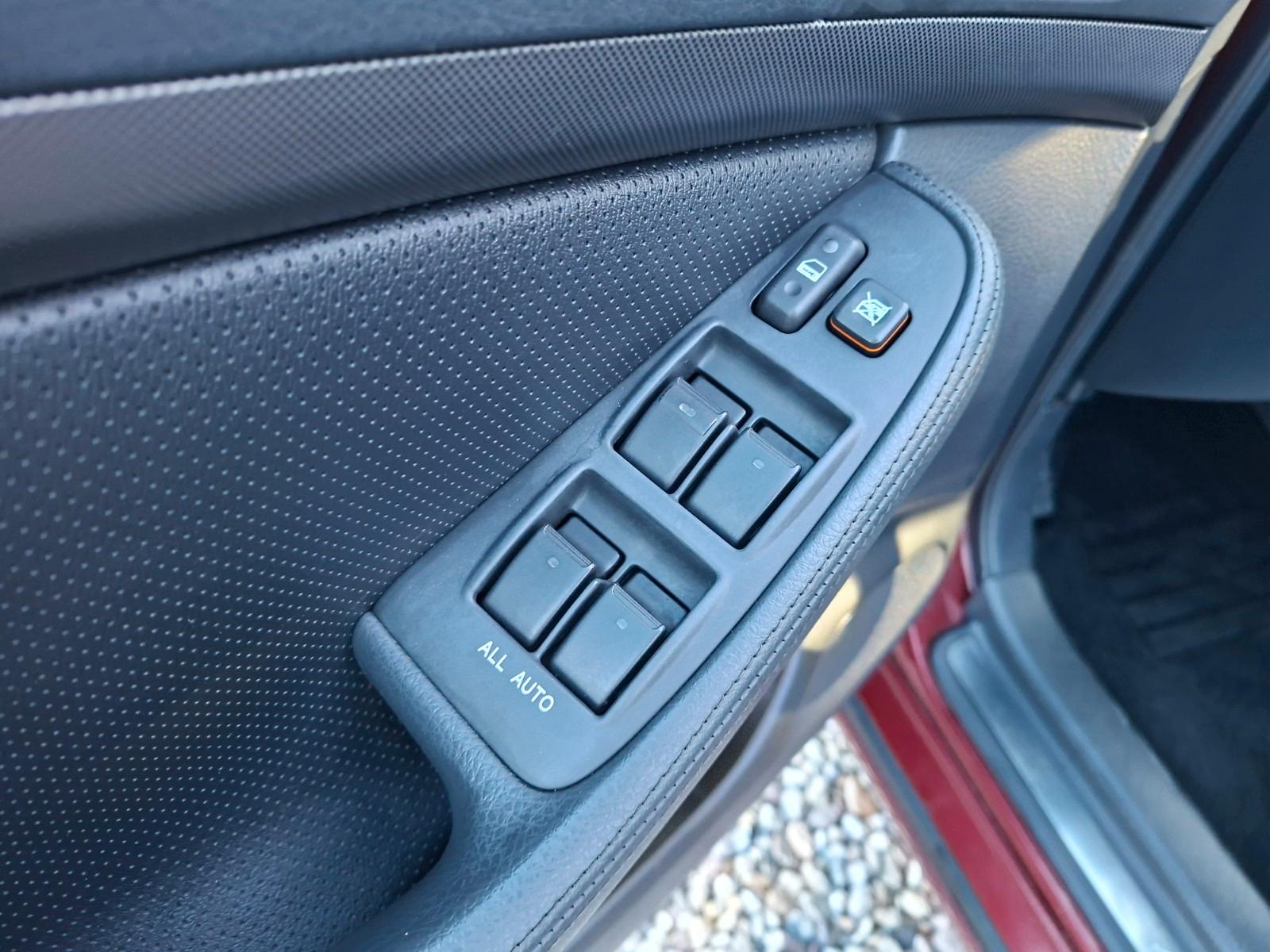 Toyota Avensis 2004 — photo 8
