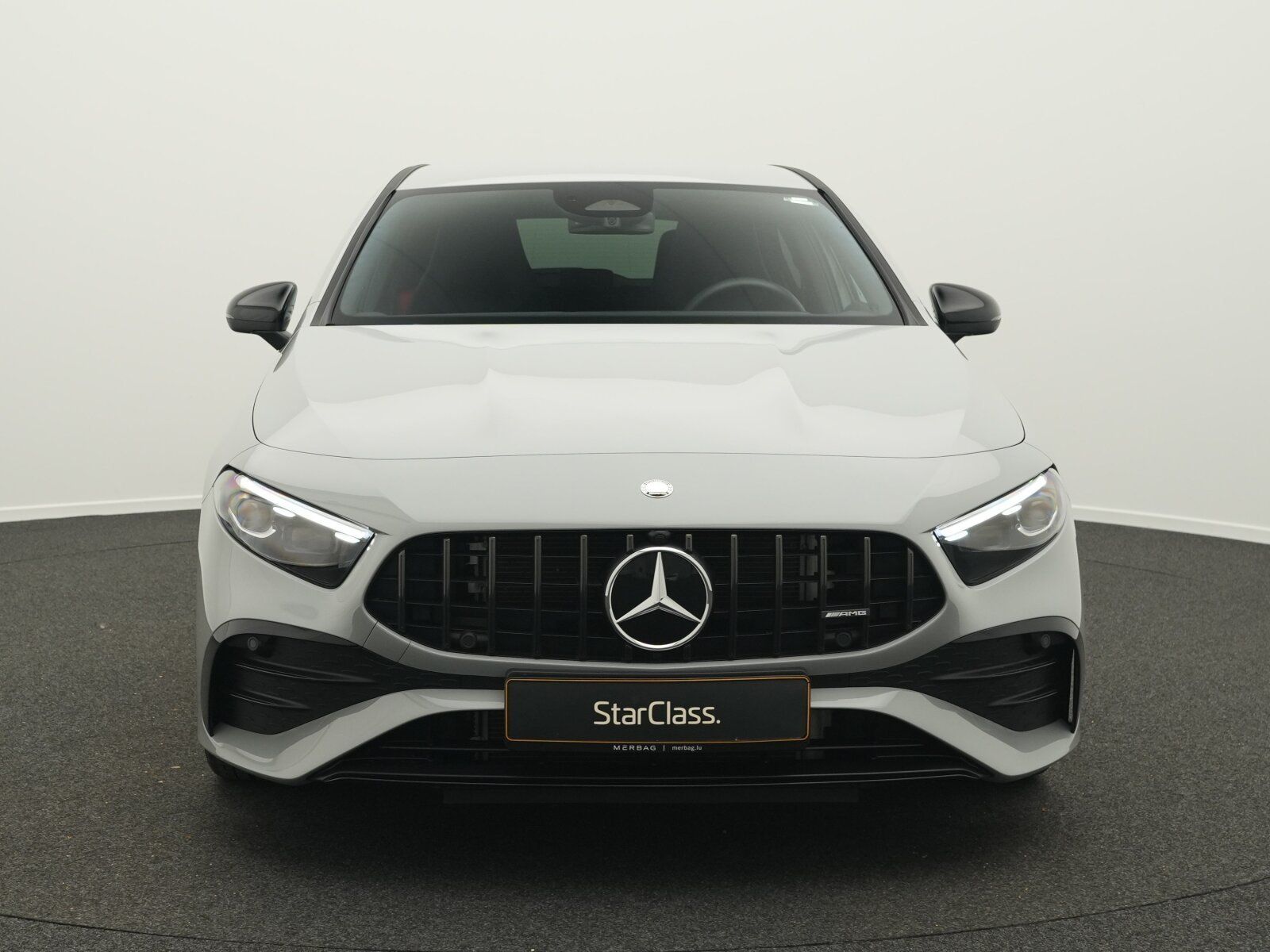 Mercedes-Benz A 35 AMG 4MATIC Multi+Night+Kamera+19" imagem 2