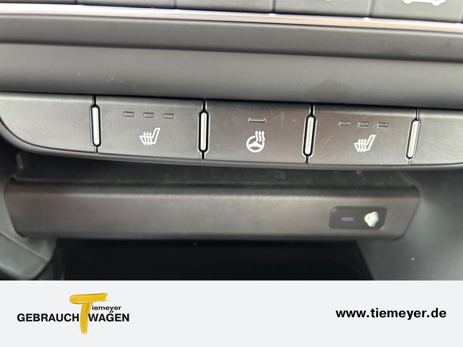 Kia Ceed SW 1.5 DCT GT Line TechnologieP LED NAV JBL