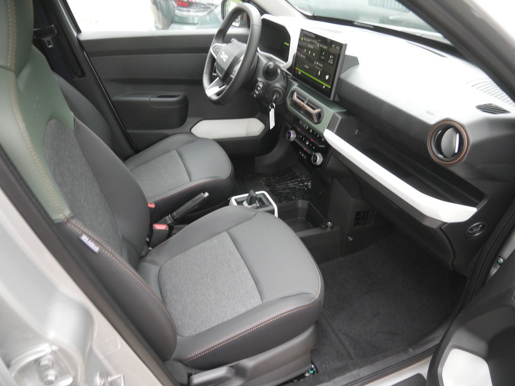 Fahrzeugabbildung Dacia Spring Extreme Electric 100 CCS-Schnellladung