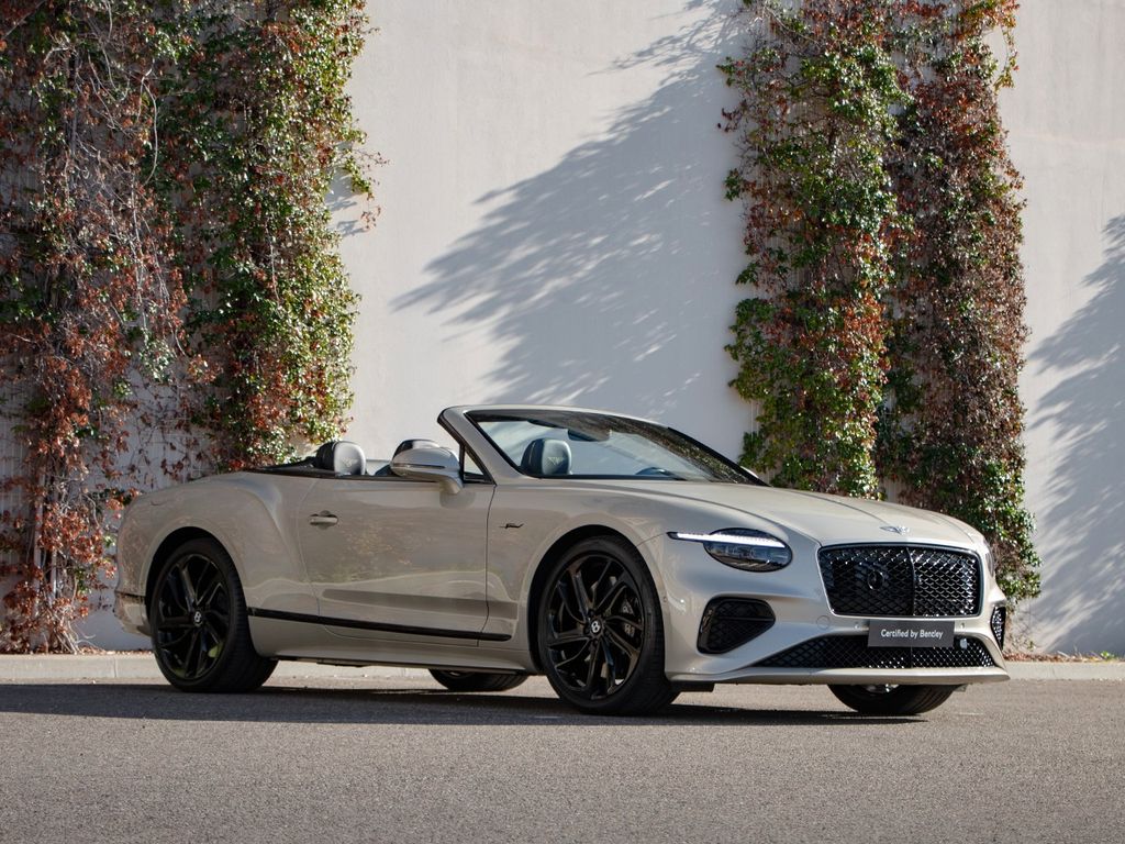 BENTLEY Continental GTC 2025