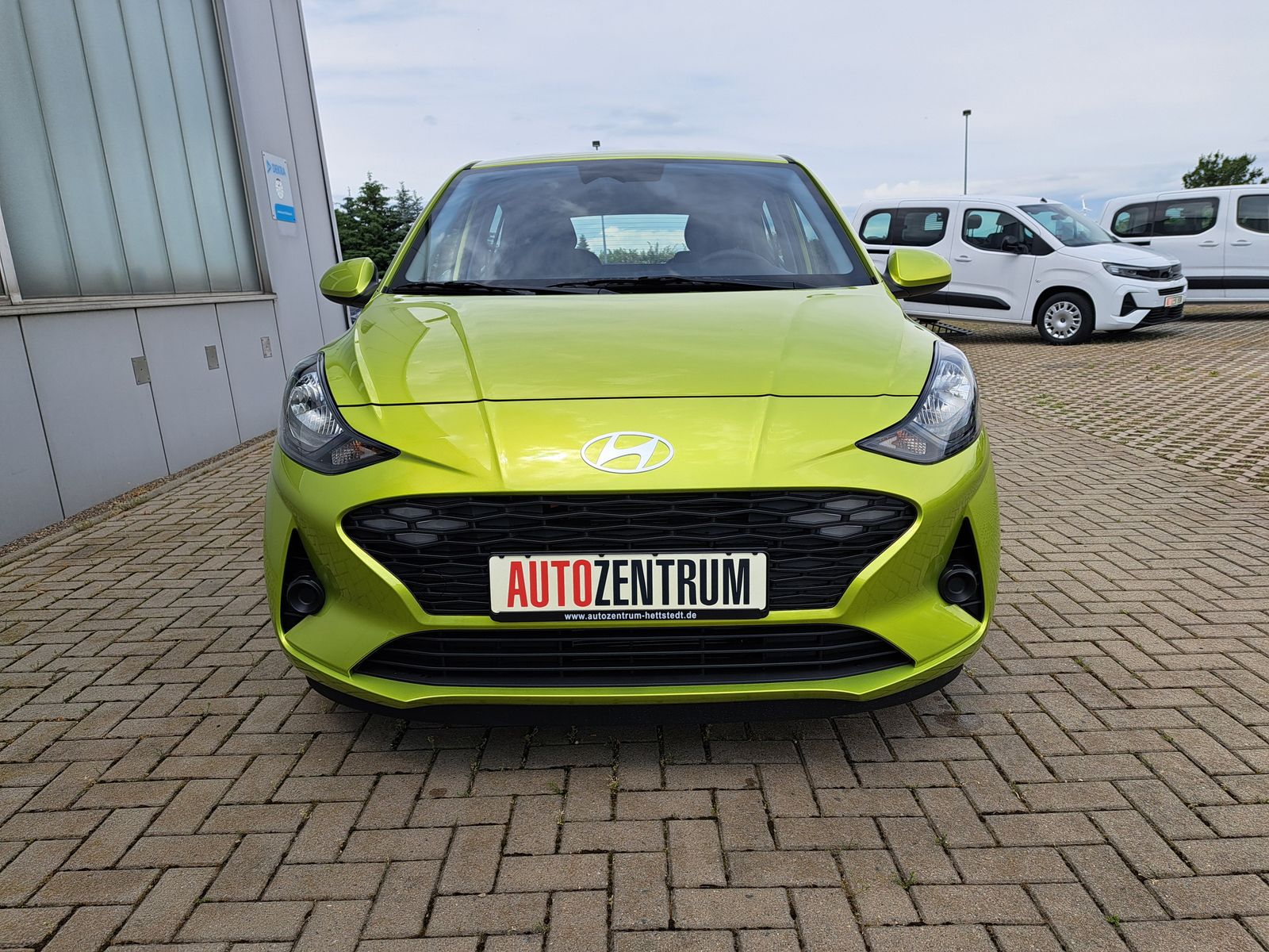 Fahrzeugabbildung Hyundai i10 1.0 MODELL 2025 NAVI WINTERPAKET KAMERA DAB