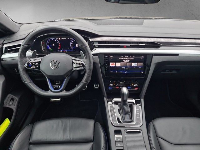 Fahrzeugabbildung Volkswagen Arteon SB R 4M Matrix Navi ACC AHK 20" HUD PANO