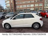 Audi A1 25 TFSI Sportback DIGITAL-TACHO/SHZ/PDC/ - Audi A1 in Magdeburg
