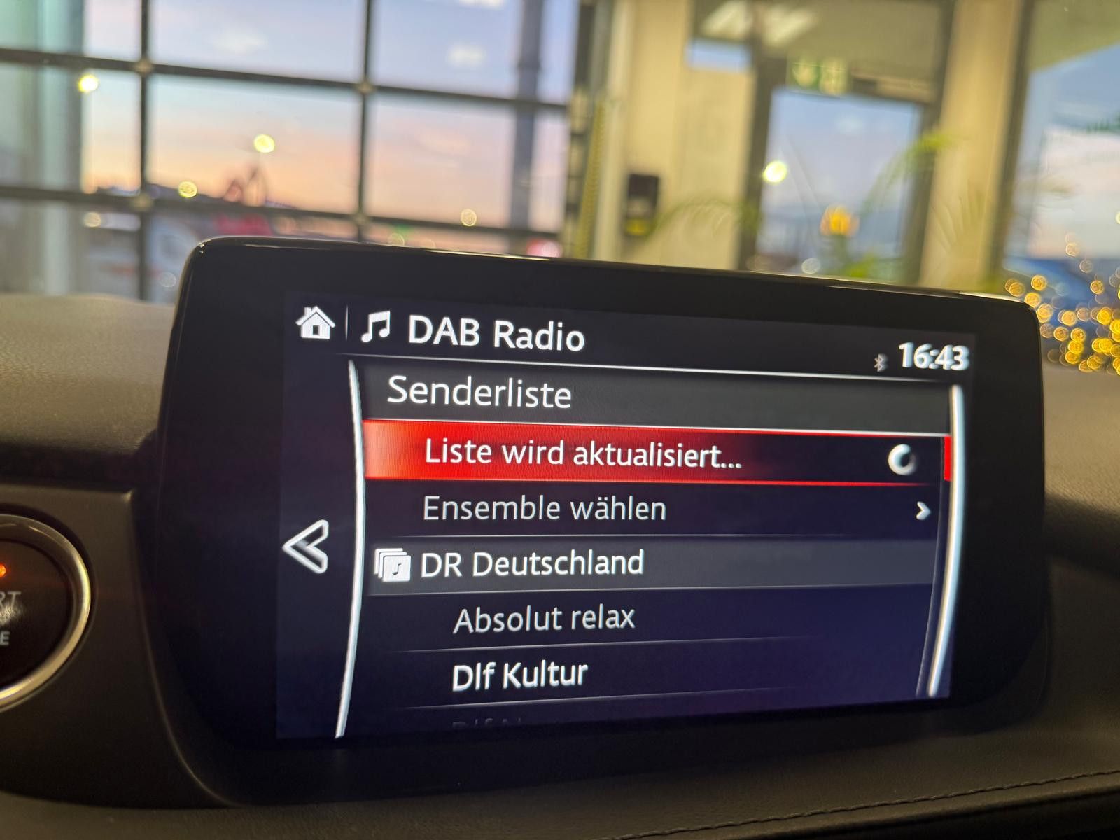 Fahrzeugabbildung Mazda 6 Kombi Sports-Line / LED/NAVI/LEDER/KAMERA