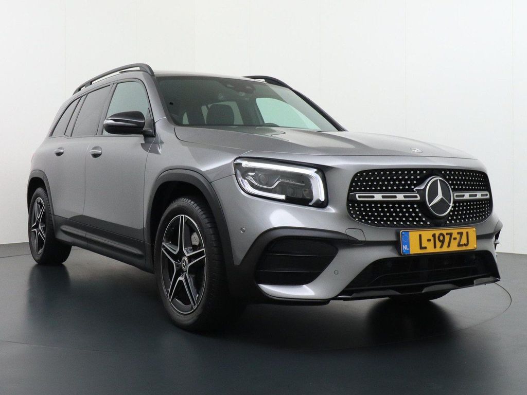 Mercedes-Benz GLB 180 AMG Business Solution | Panorama - Schie