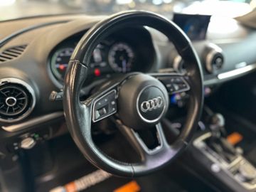 MYAUTOCENTER – Gebraucht- und Jahreswagen mit Werkstattservice in Pfaffenhofen Audi A3 Sportback *NAV*TEMPO*SitzHZ*2-ZONEN*PDC*